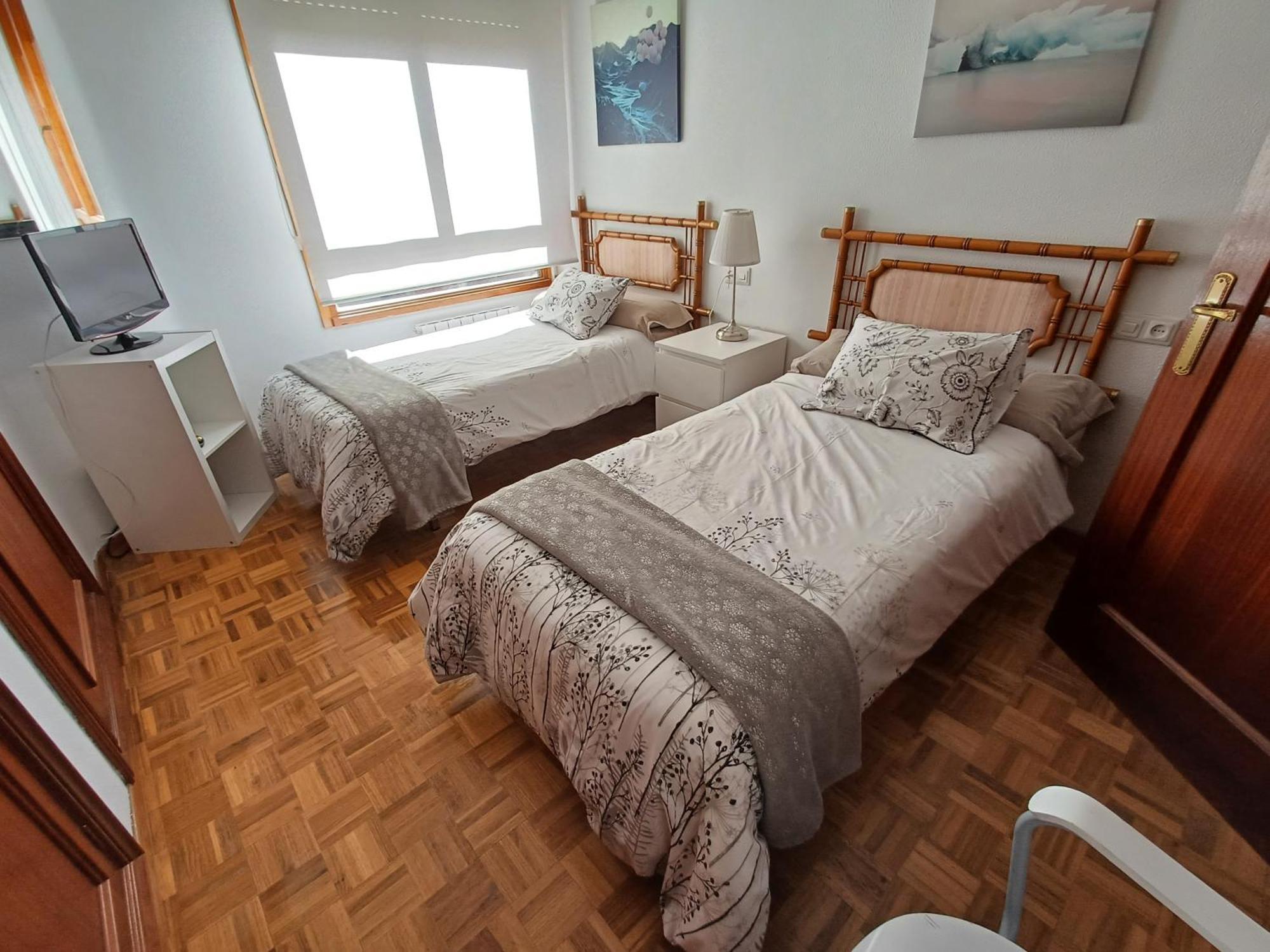 Apartamento Gran Via Рибадеселья Экстерьер фото